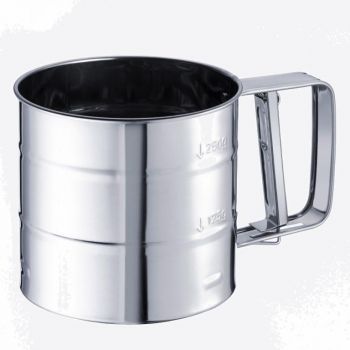 Westmark stainless steel flour sifter 15.7x10.4x9.5cm