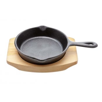 Cosy & Trendy Cast Iron Frypan 10.5cm On Wooden Board